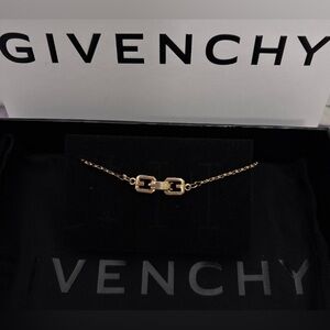 Givenchy Gold G Logo Link Bracelet 6.5” with Box and Dusty Included EC